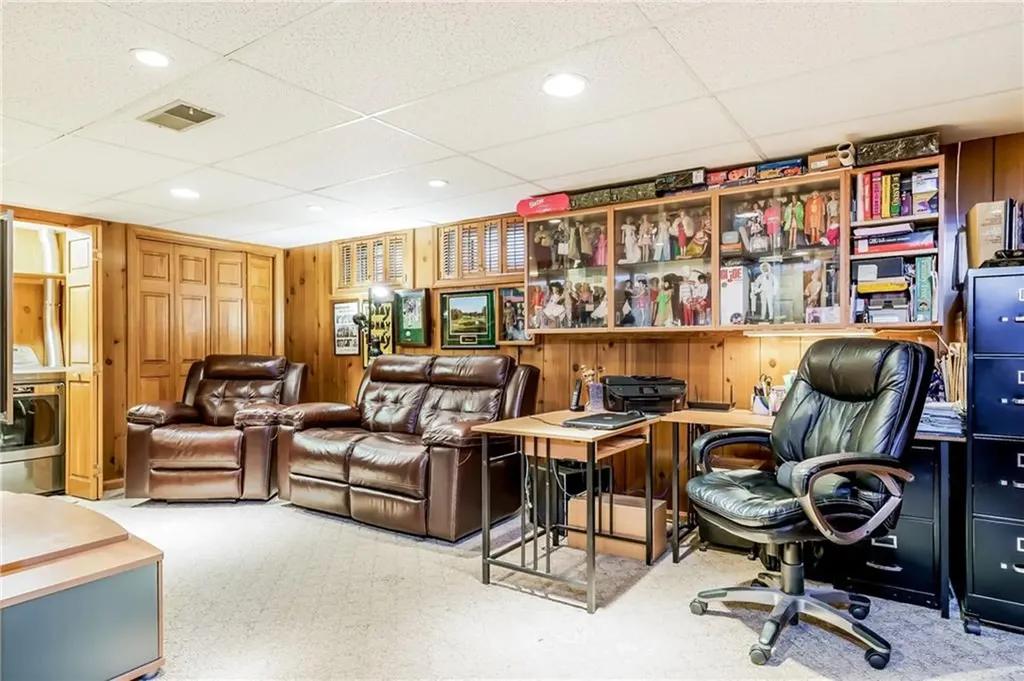 125 Smith Avenue Smithfield RI 02828