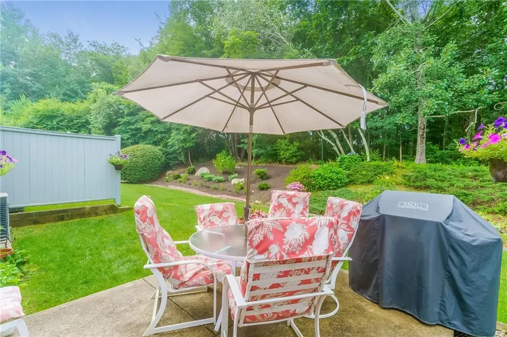 125 Smith Avenue Smithfield RI 02828