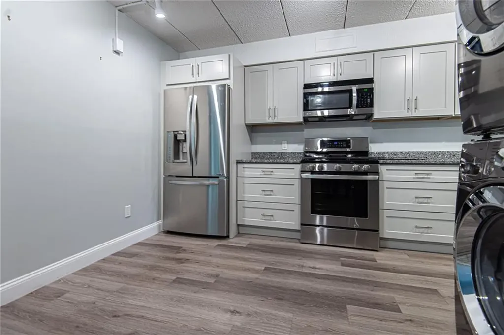 143 Hoffman Avenue Cranston RI 02920