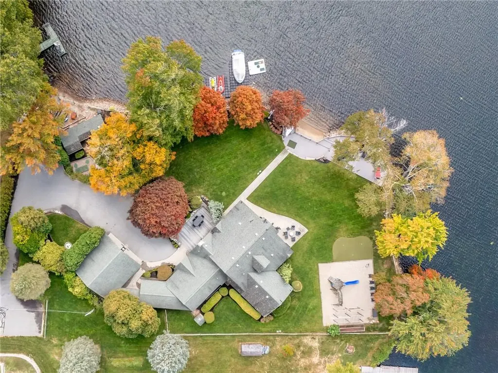 14 Domin Avenue Smithfield RI 02917