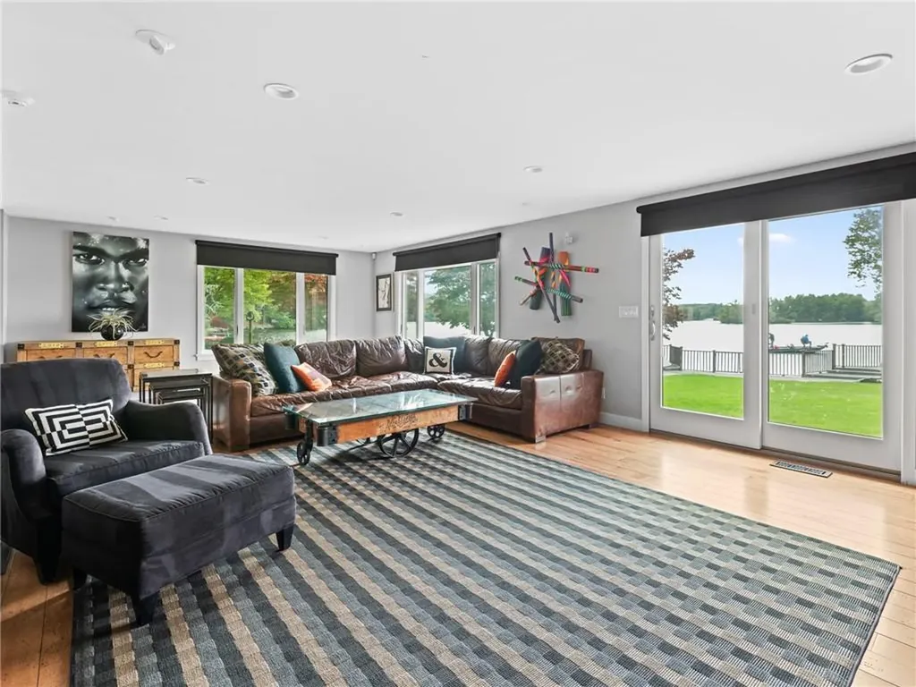 14 Domin Avenue Smithfield RI 02917