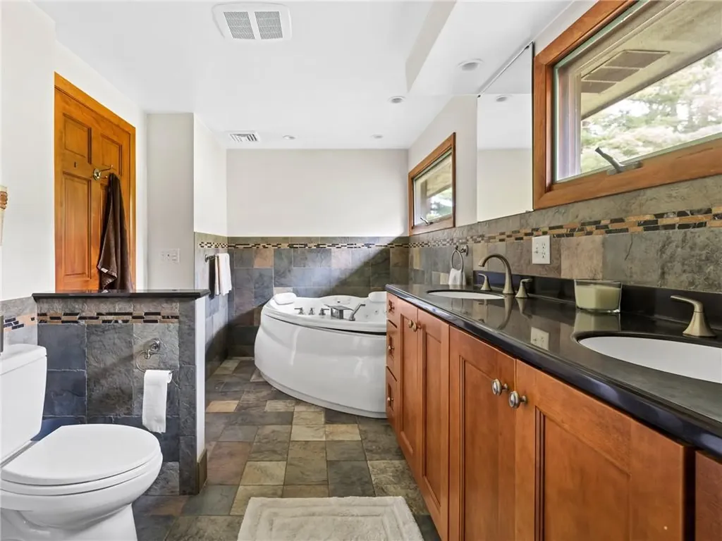 14 Domin Avenue Smithfield RI 02917