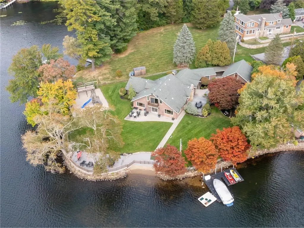 14 Domin Avenue Smithfield RI 02917