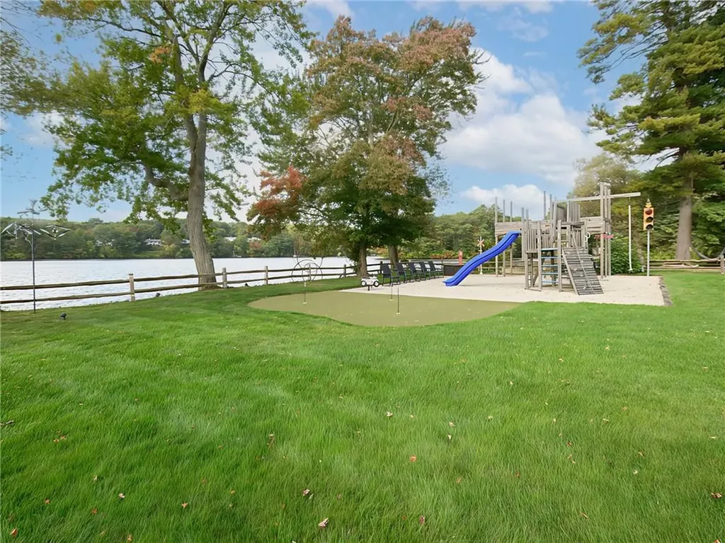 14 Domin Avenue Smithfield RI 02917