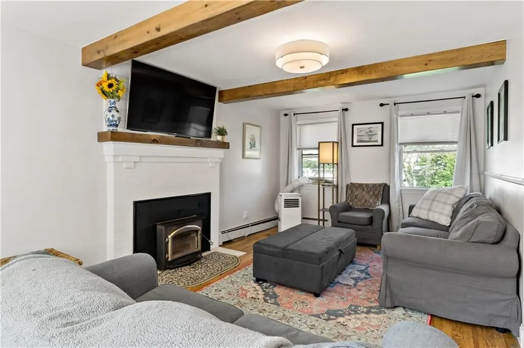 50 Redland Avenue East Providence RI 02916