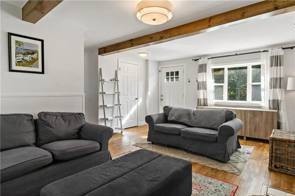 50 Redland Avenue East Providence RI 02916