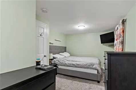 50 Redland Avenue East Providence RI 02916