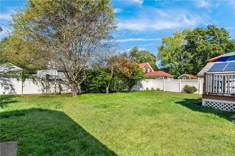 50 Redland Avenue East Providence RI 02916