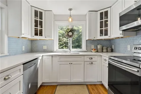 50 Redland Avenue East Providence RI 02916