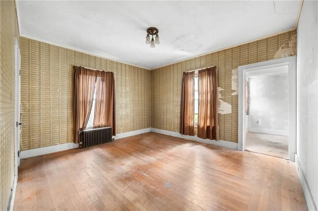 38 Oakley Road Woonsocket RI 02895