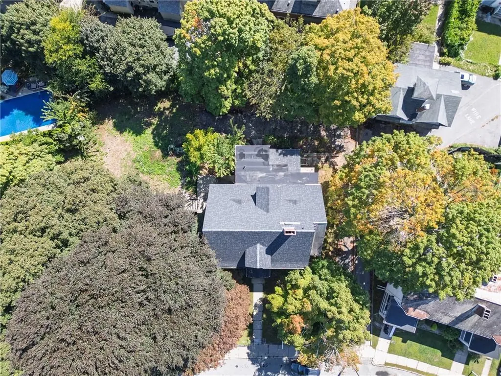 38 Oakley Road Woonsocket RI 02895