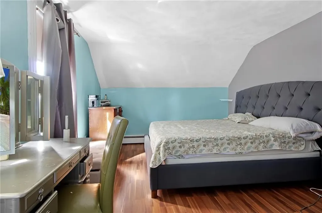 16 Grover Street North Providence RI 02911