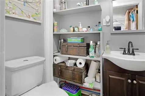 16 Grover Street North Providence RI 02911