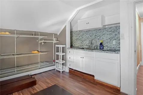 16 Grover Street North Providence RI 02911