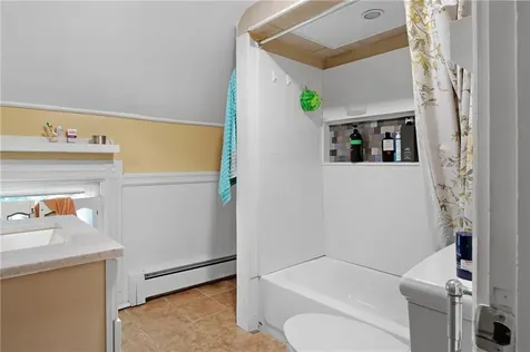 16 Grover Street North Providence RI 02911