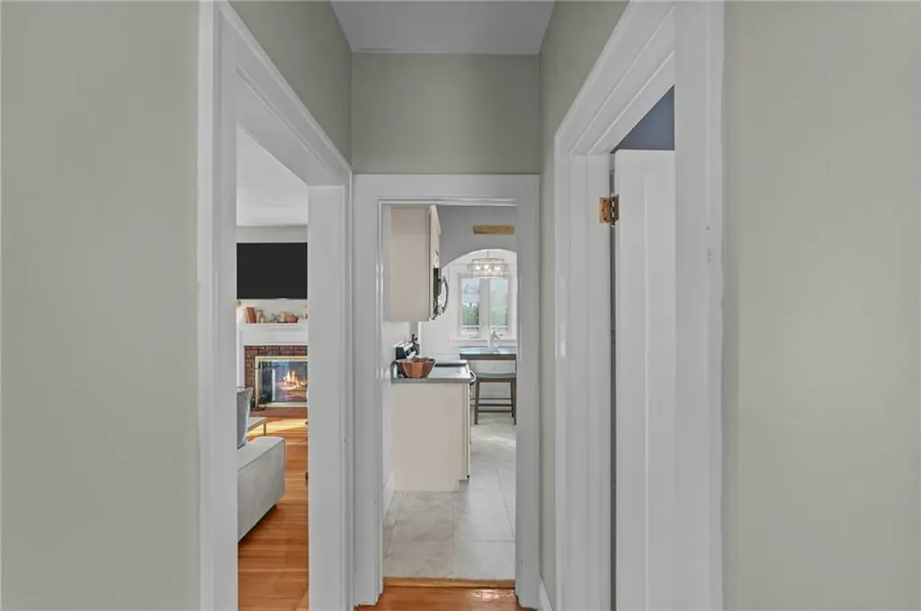 293 Parkside Drive Warwick RI 02888