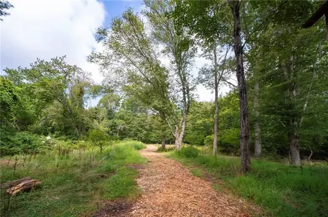 245 John Dyer Road Little Compton RI 02837