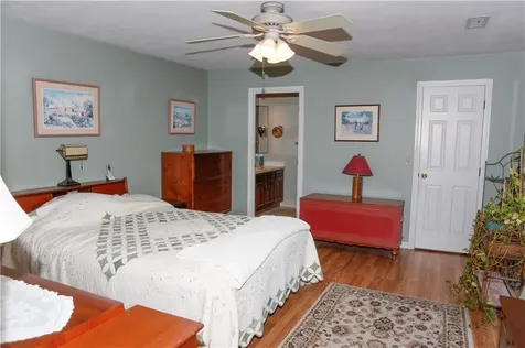 15 Caddy Rock Road North Kingstown RI 02852