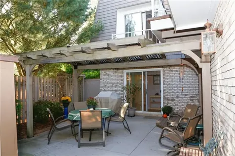 15 Caddy Rock Road North Kingstown RI 02852