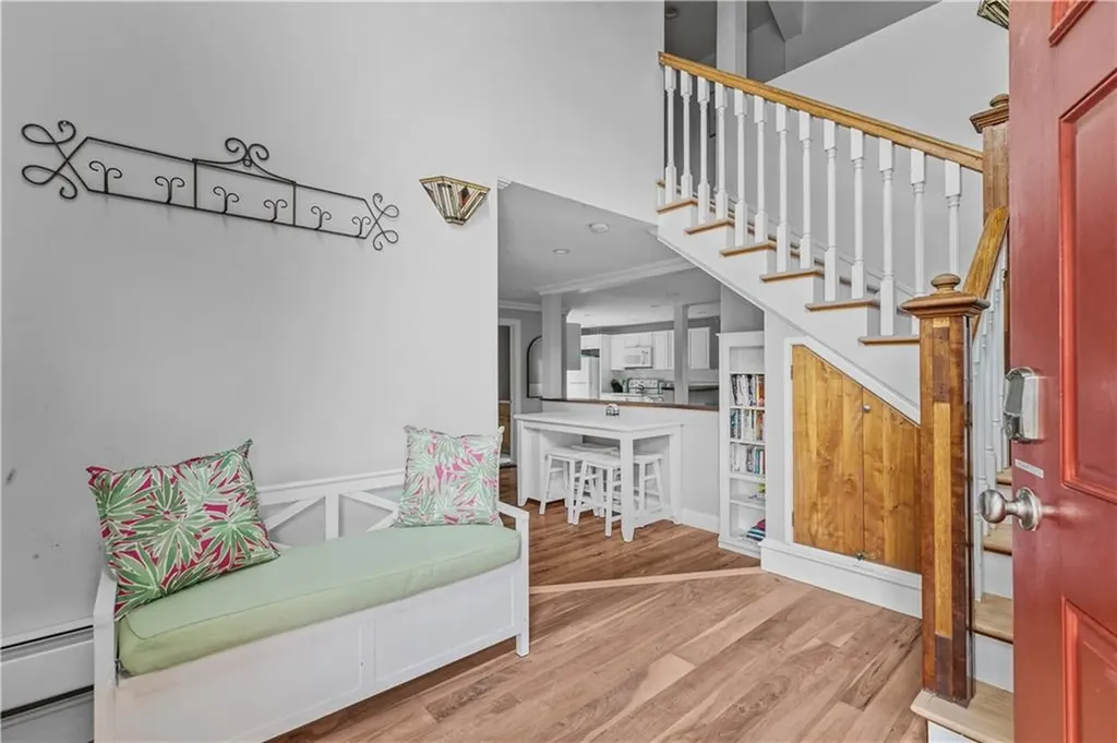 19 Warren Avenue Middletown RI 02842
