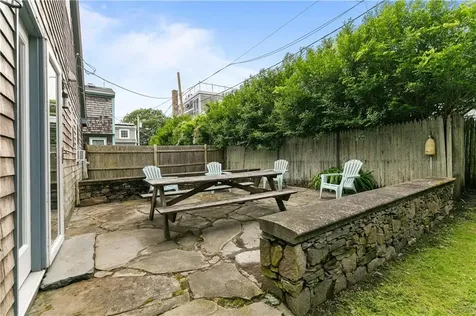 19 Warren Avenue Middletown RI 02842