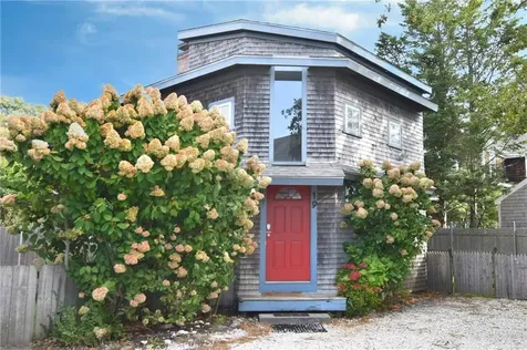 19 Warren Avenue Middletown RI 02842