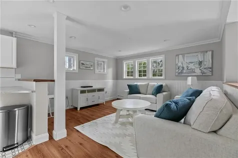 19 Warren Avenue Middletown RI 02842