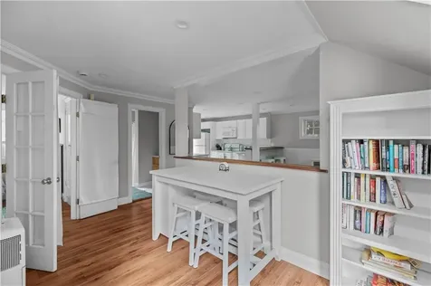 19 Warren Avenue Middletown RI 02842