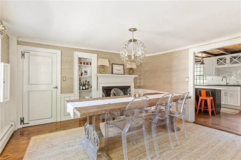 35 Second Street Newport RI 02840