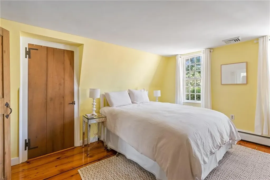 35 Second Street Newport RI 02840