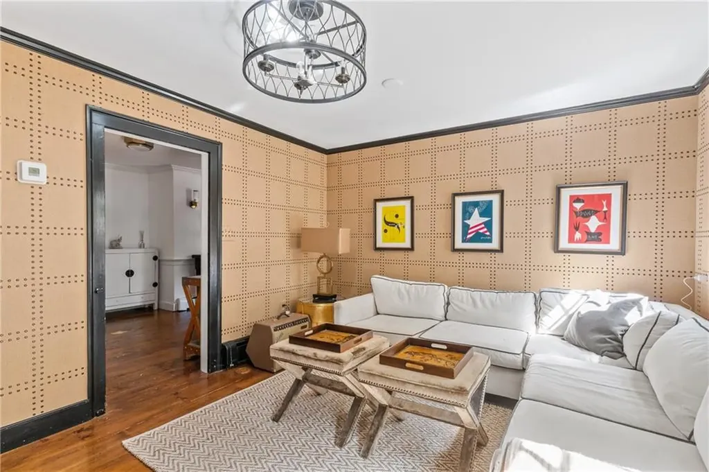 35 Second Street Newport RI 02840