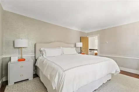 35 Second Street Newport RI 02840