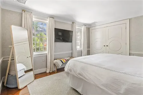 35 Second Street Newport RI 02840