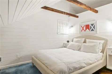 35 Second Street Newport RI 02840