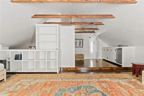 35 Second Street Newport RI 02840