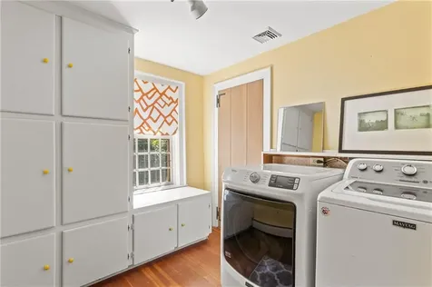 35 Second Street Newport RI 02840