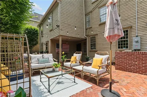 35 Second Street Newport RI 02840