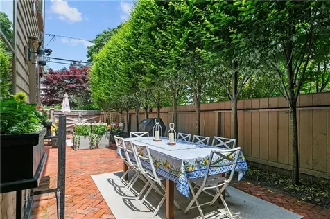 35 Second Street Newport RI 02840