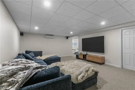 137 Prospect Lane Portsmouth RI 02871