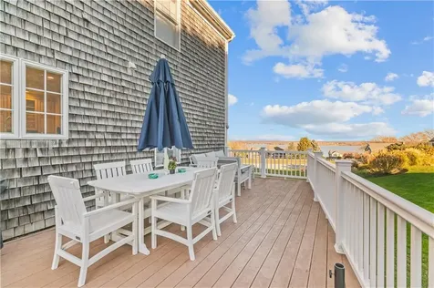 137 Prospect Lane Portsmouth RI 02871