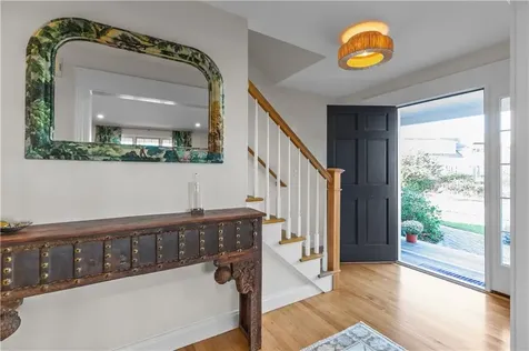 137 Prospect Lane Portsmouth RI 02871