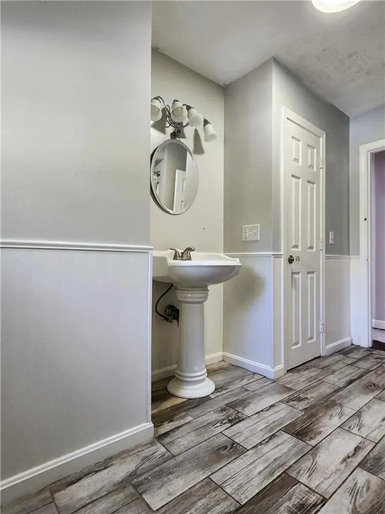 10 Sadler Street North Providence RI 02911