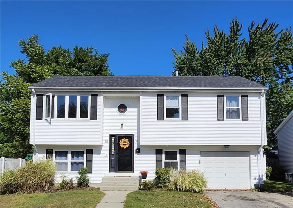 10 Sadler Street North Providence RI 02911