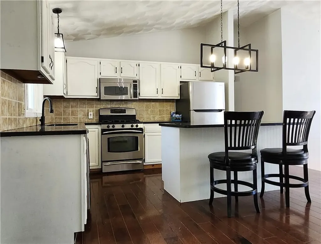 10 Sadler Street North Providence RI 02911