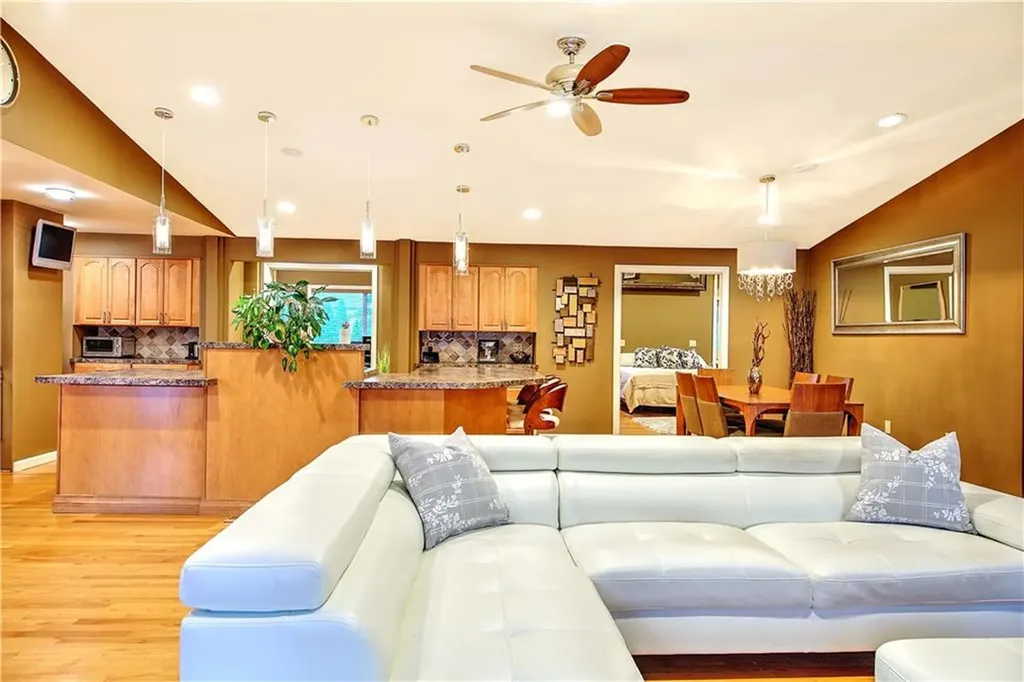 4 Lake Drive North Providence RI 02904