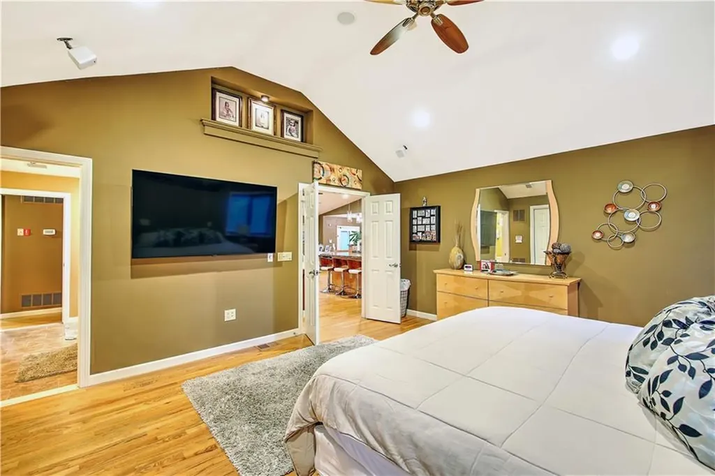 4 Lake Drive North Providence RI 02904