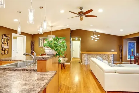 4 Lake Drive North Providence RI 02904