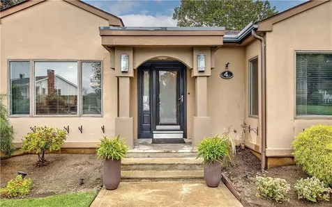 4 Lake Drive North Providence RI 02904