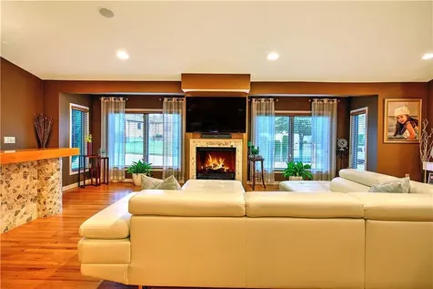 4 Lake Drive North Providence RI 02904