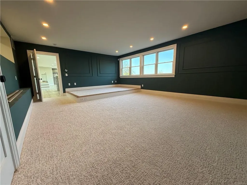 125 Heidi Drive Portsmouth RI 02871